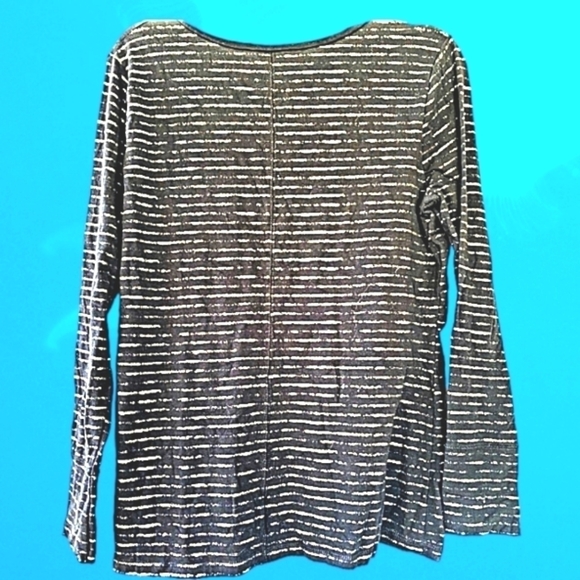 Ana LG Black and Metallic Gold Long Sleeve Soft Stretchy Tee - Picture 2 of 5
